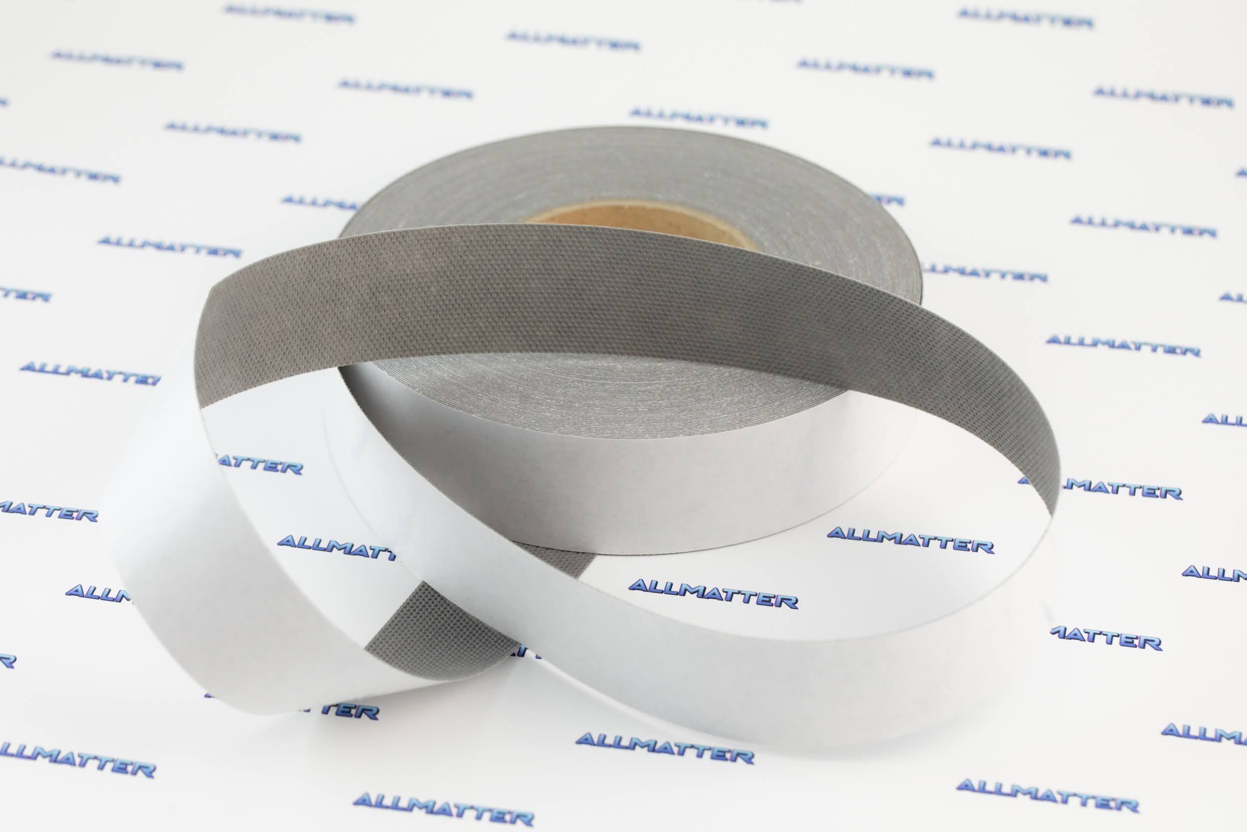 Taśma o szerokości 25 mm w odcieniu szaro-białym