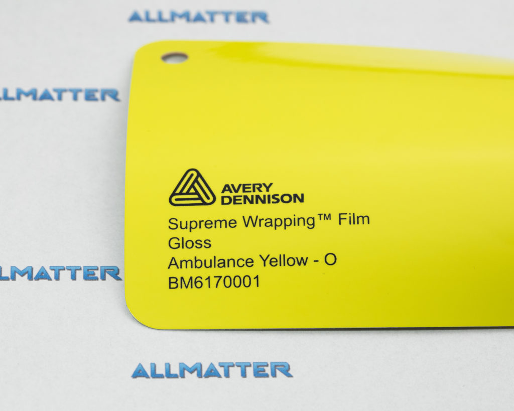 Próbka folii Avery Dennison w kolorze żółtym dla ambulansu