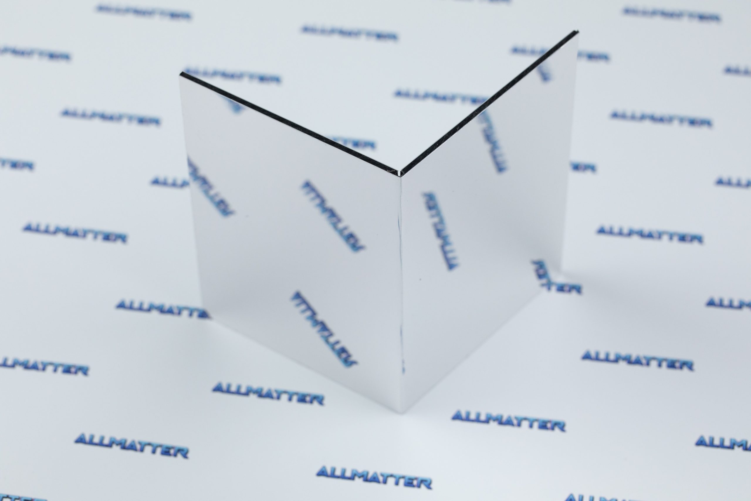 Płyta kompozytowa typu Dibond srebrne lustro