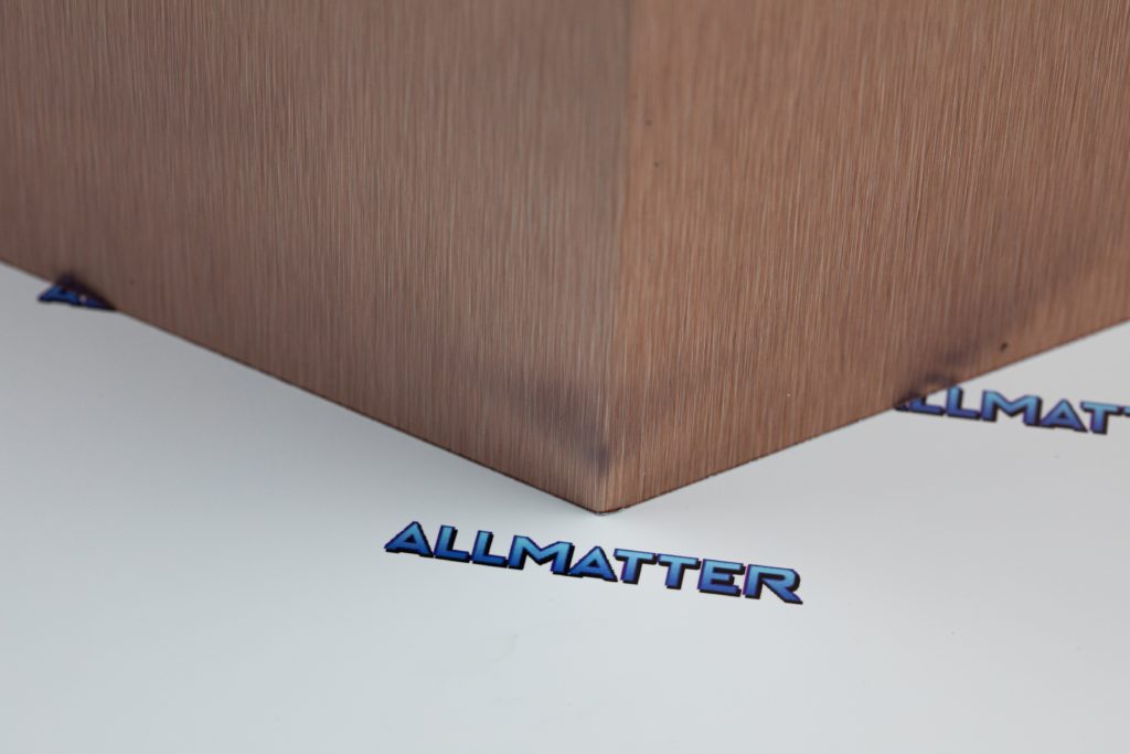 Płyta kompozytowa Dibond o miedzianej, szczotkowanej powierzchni