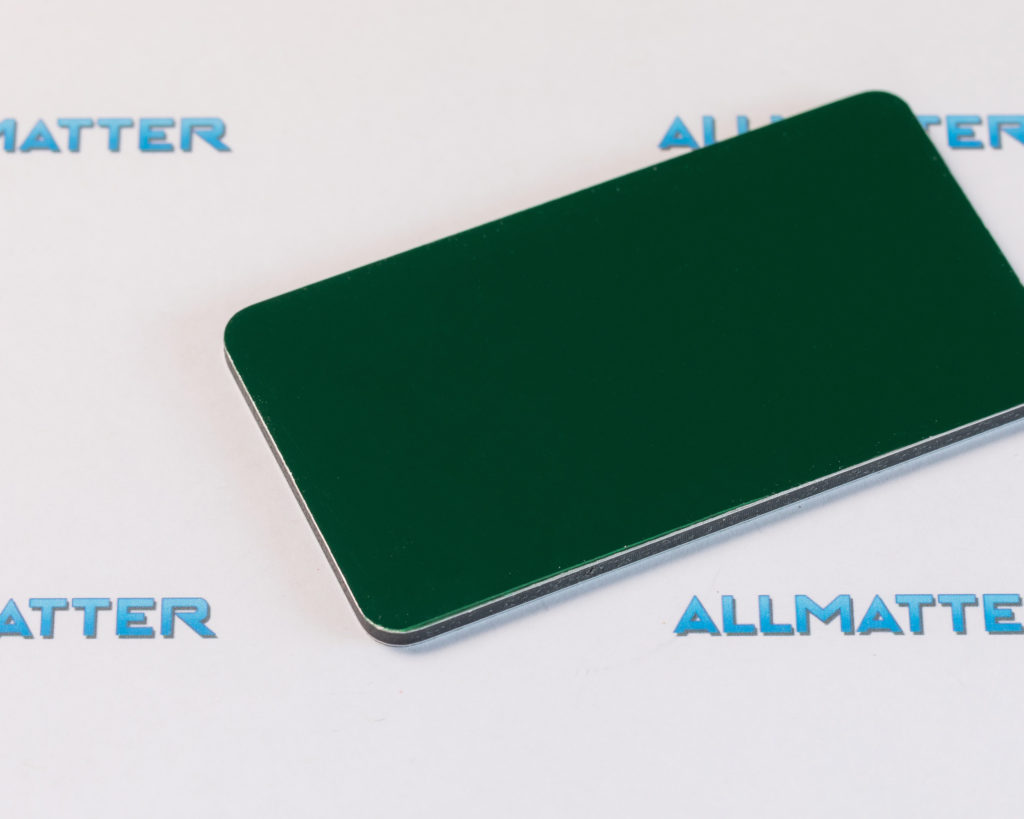 Płyta typu DIBOND ciemny zielony RAL 6005 1 5x3 05 0 3mm