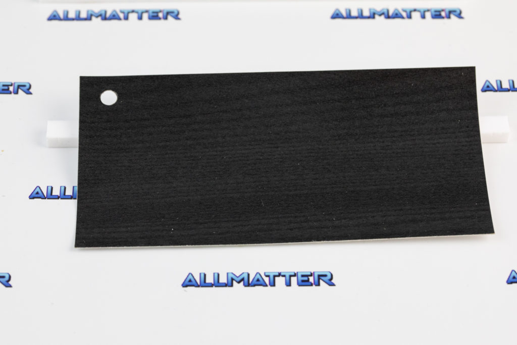 Folia architektoniczna w kolorze ciemnego drewna z otworem do zawieszenia