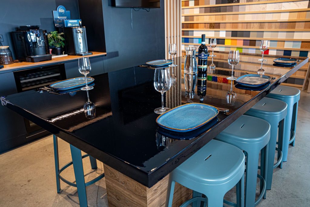 Folia architektoniczna na blaty CoverStyl lacquered black HR-J5