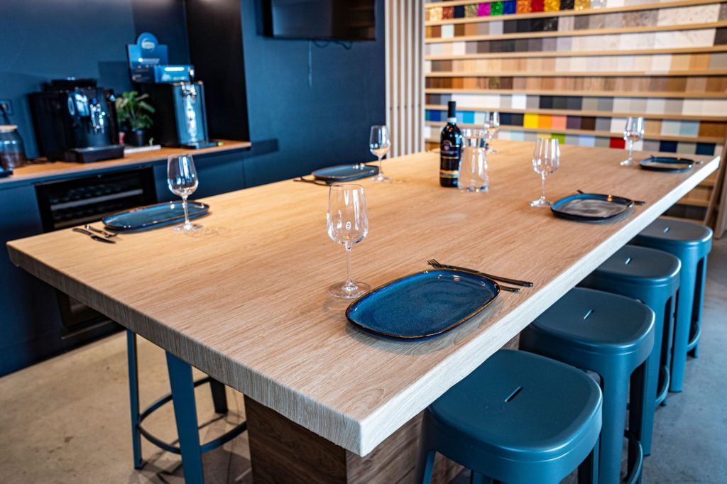 Folia architektoniczna na blaty CoverStyl Smooth Oak HR-NF40