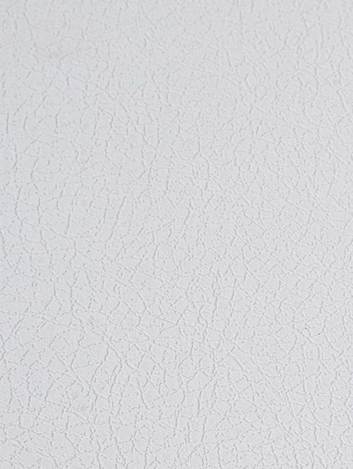 Biała folia architektoniczna o fakturze przypominającej skórę